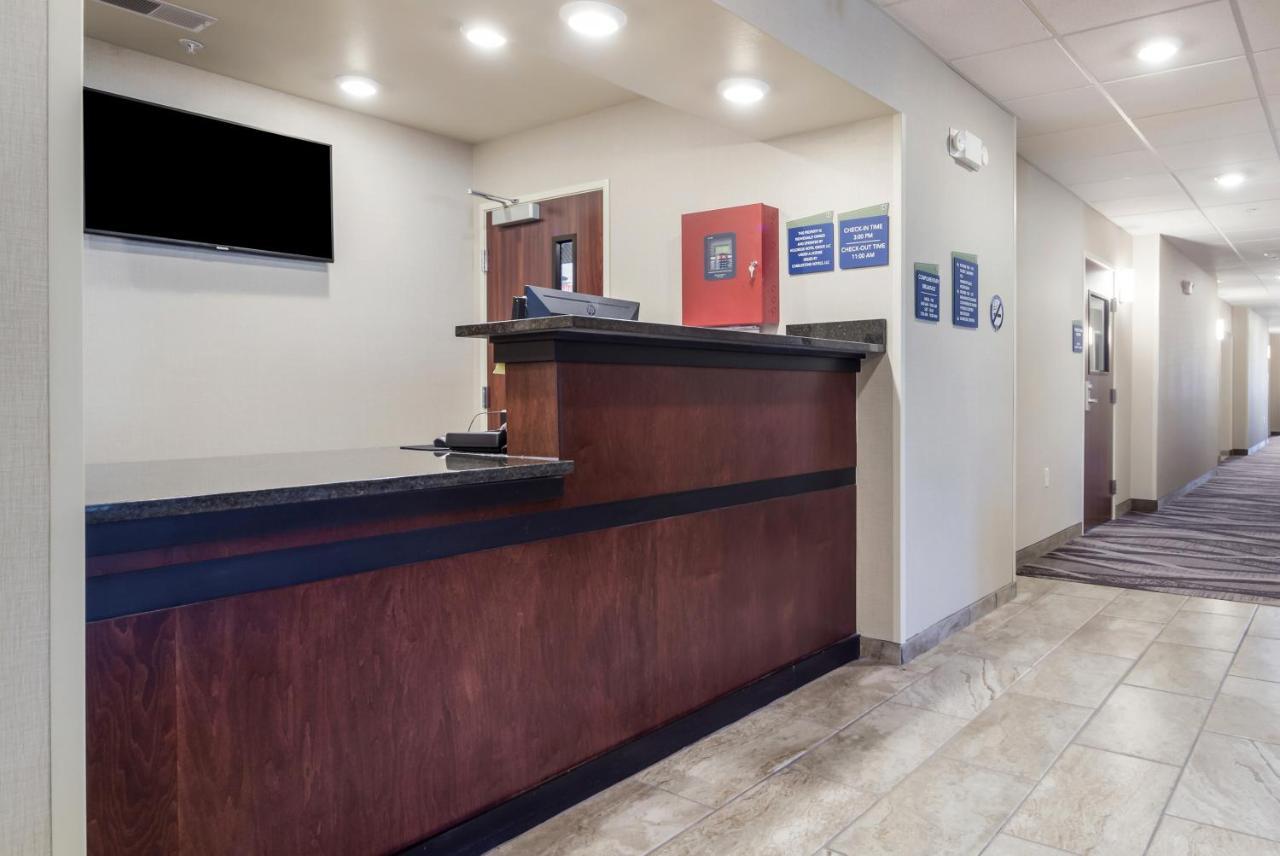 Cobblestone Inn & Suites-Fremont Exteriér fotografie