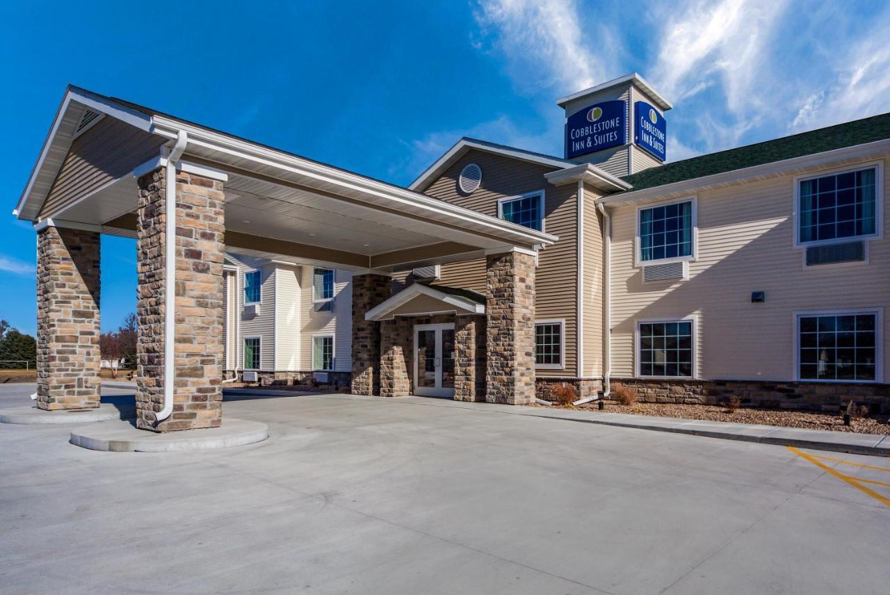 Cobblestone Inn & Suites-Fremont Exteriér fotografie